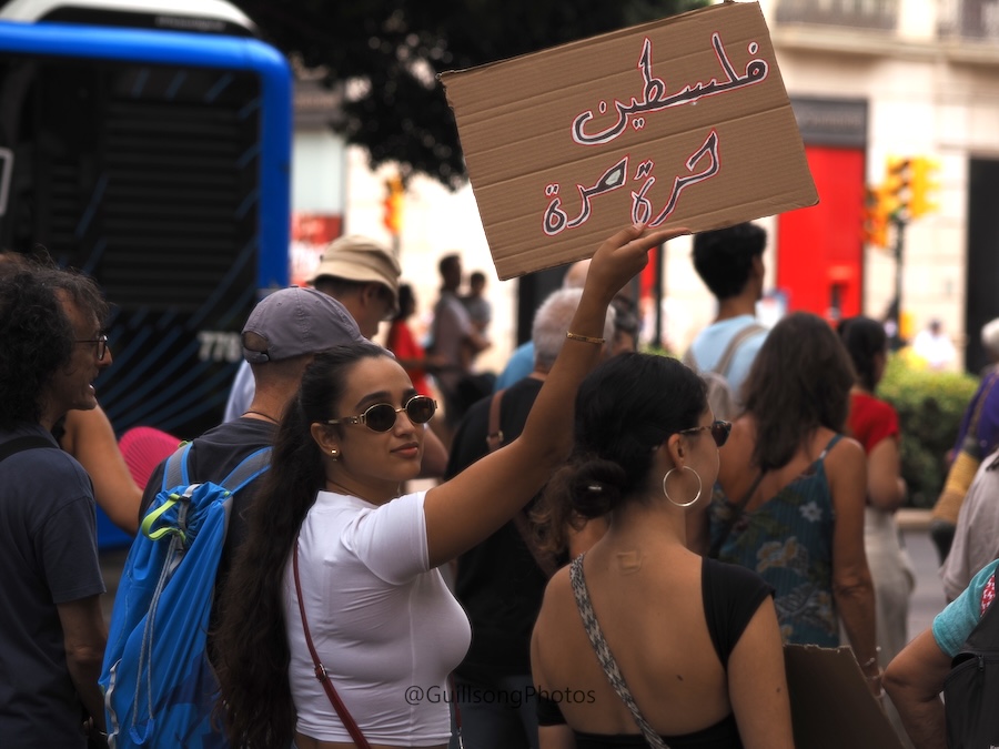 Contra la complicidad