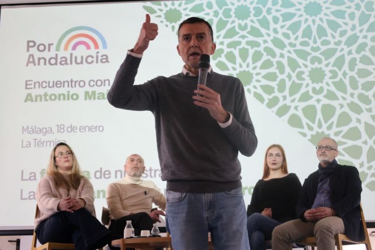 Maíllo sitúa a Por Andalucía como el dique frente a la “indecencia” del alquiler y el desmantelamiento de los servicios públicos.