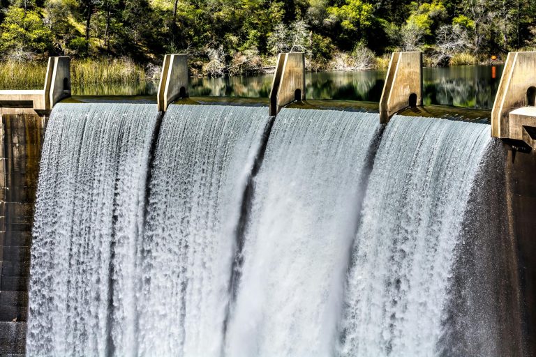La incapacidad de las presas para proteger las zonas inundables