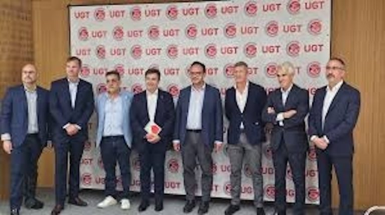 UGT denuncia la grave destrucción de empleo en telecomunicaciones