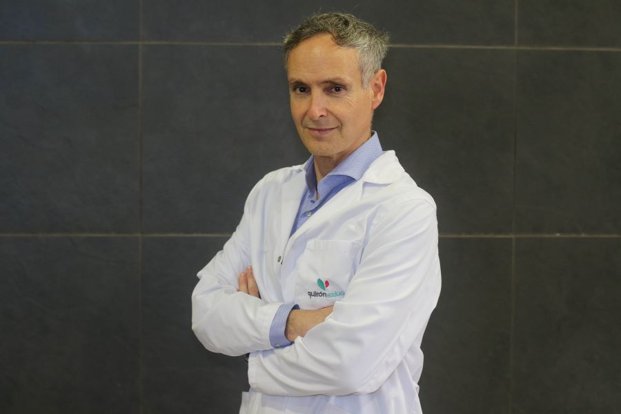 DR Manuel Cobo Oncología QS Málaga