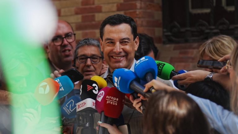 Juanma Moreno gana las elecciones en Andalucía sin mayoría absoluta