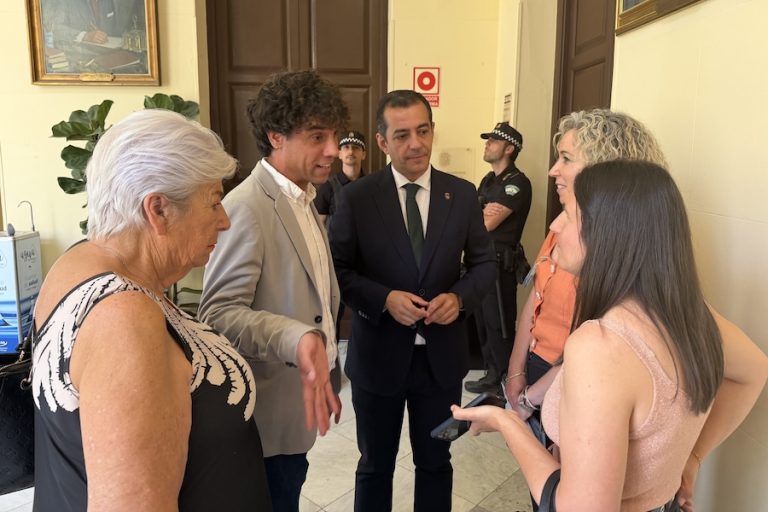 Mantenimiento de las dos líneas de infantil en el CEIP Neill