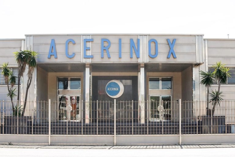 CGT acusa a Acerinox de vulnerar el convenio y advierte de un nuevo conflicto laboral